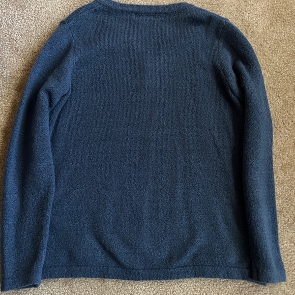 Sweater - Picture 2 of 5
